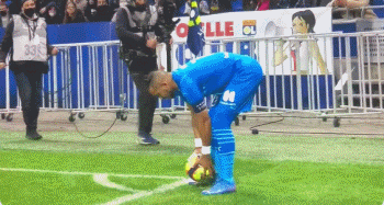 塞维主席：大胜巴萨时感觉球队已达到巅峰，结果转头三连败了