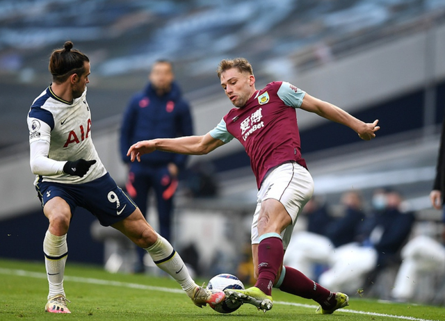 佛罗伦萨意甲前14轮后比上赛季同期少了25分，创意甲历史纪录（佛罗伦萨前14轮较上赛季同期少25分，创下意甲历史纪录）