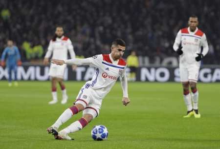 贝尔：维尼修斯和姆巴佩令人失望，他们把进攻变得复杂化了（贝尔：维尼修斯与姆巴佩令人失望，让球队进攻过于复杂）