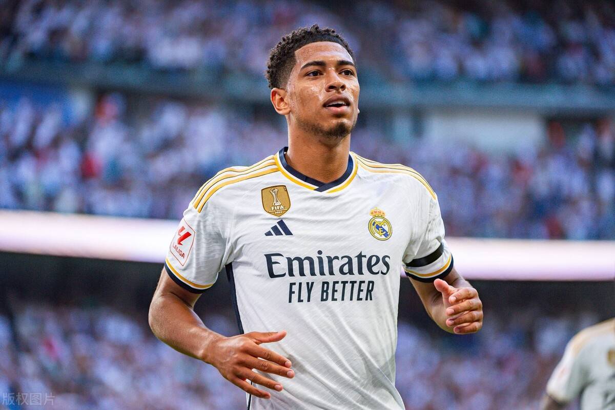 阿德莱德联官方：后卫皮埃利亚斯重伤，将缺席至2026年底（阿德莱德联官宣：后卫皮埃利亚斯重伤，预计缺席至2026年底）