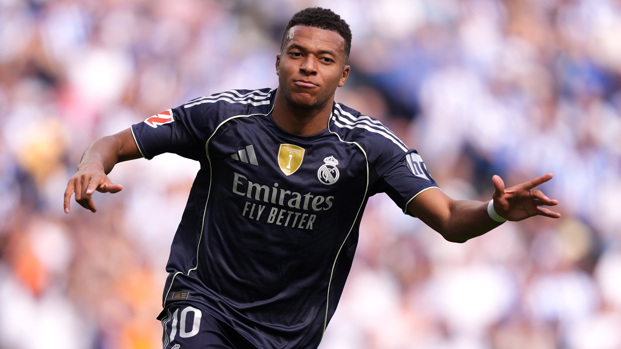 普利希奇平均64分钟进1球，五大联赛进球5+球员中仅次于凯恩（普利希奇每64分钟一球，五大联赛5+进球效率仅次凯恩）