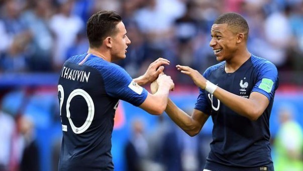 马德里市长：马德里失去了榜首，马竞会在巴塞罗那把它夺回来（马德里市长：虽失榜首，马竞将在巴塞罗那夺回第一）