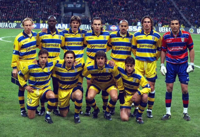 全市场报道哈列巴什维利：模板罗伯逊，皇萨与利物浦在关注他（全市场：哈列巴什维利风格似罗伯逊，皇马、巴萨与利物浦都在关注）