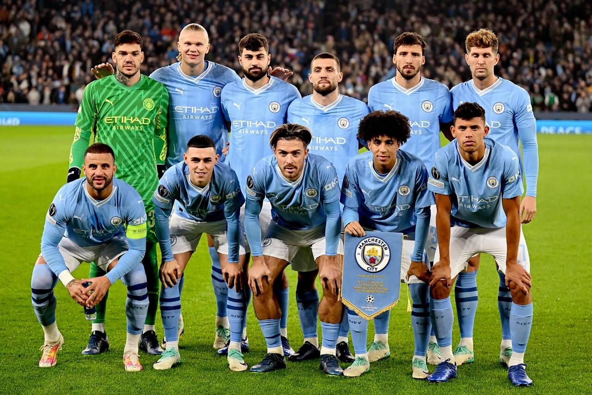 欧冠：巴黎2-0轻取泽尼特（欧冠：巴黎两球零封泽尼特）