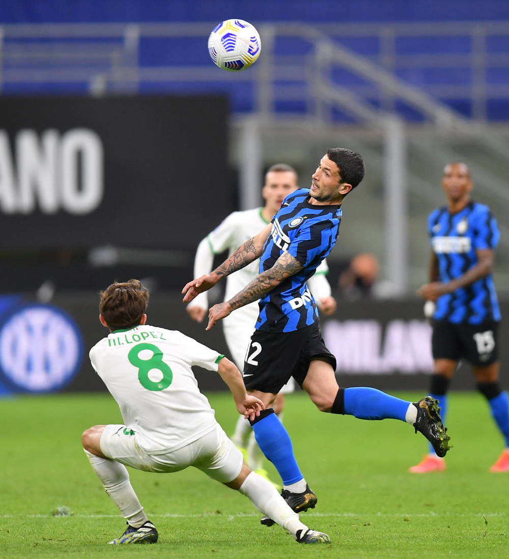 马卡：许多球探想在青年欧冠上考察霍安，但他却没参加比赛（马卡：多名球探欲在青年欧冠考察霍安，结果他未出场）