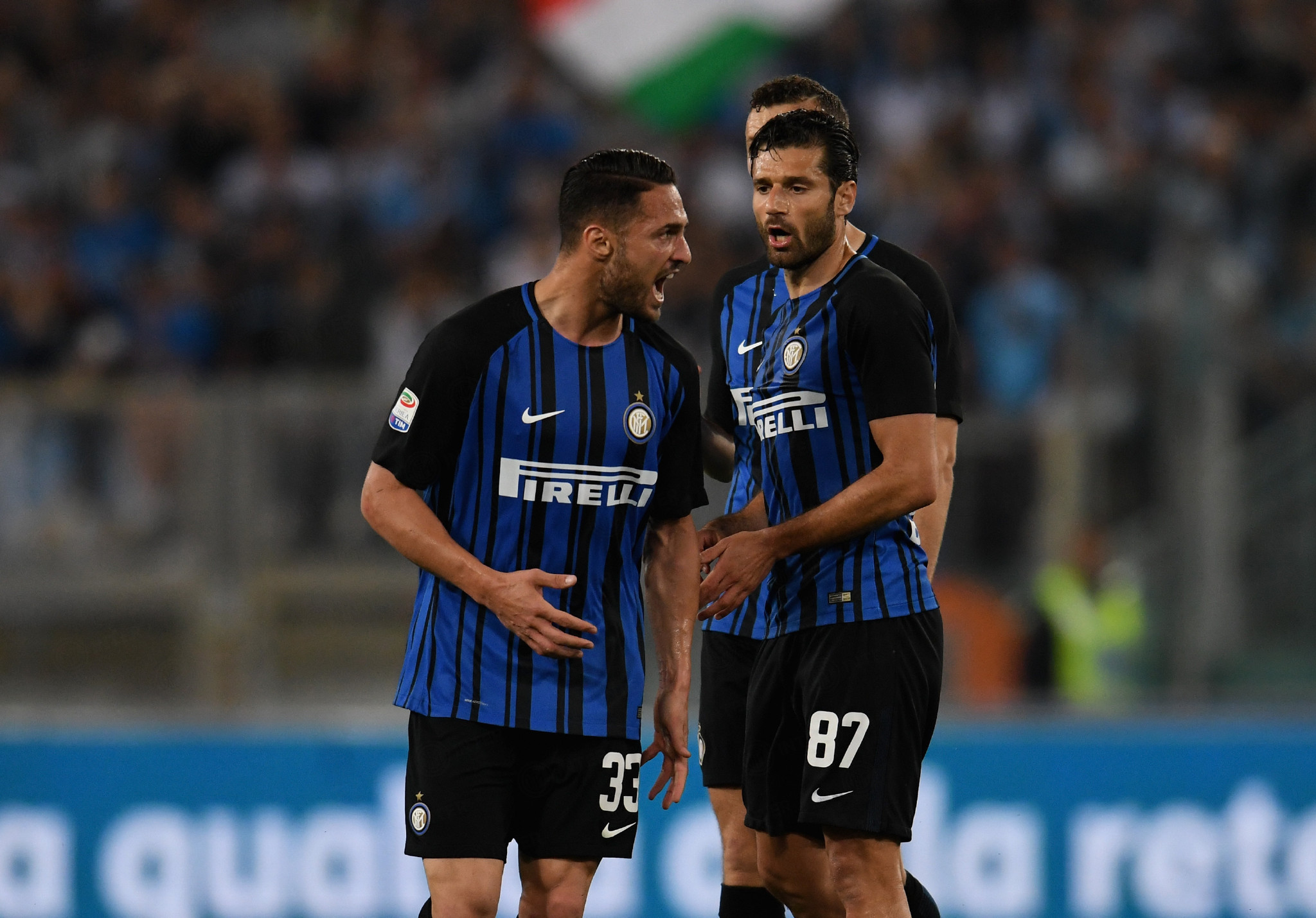 阿劳霍遭遇心理问题，乌拉圭队表支持：我们与你同在（阿劳霍面临心理困扰，乌拉圭队声援：与你并肩同行）