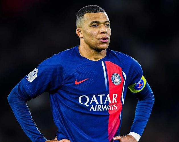 西蒙尼直面客场困境：“在巴塞罗那我们竞争得很好”（西蒙尼谈客场难题：我们在巴萨踢得不错）