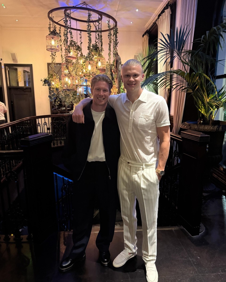 李玮锋：联赛中轴都是外援造成国足没人，这两年踢球孩子多了（李玮锋：外援占据联赛中轴致国足无人可用，近两年踢球的孩子增多）